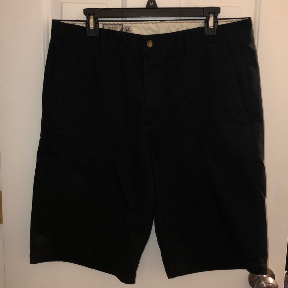 Volcom men’s shorts